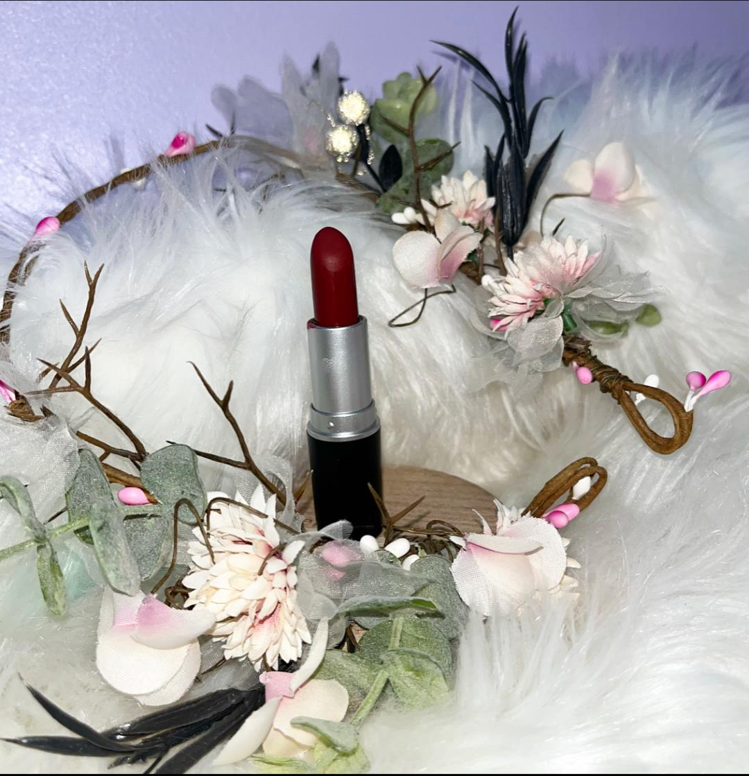 BULLET LIPSTICKS