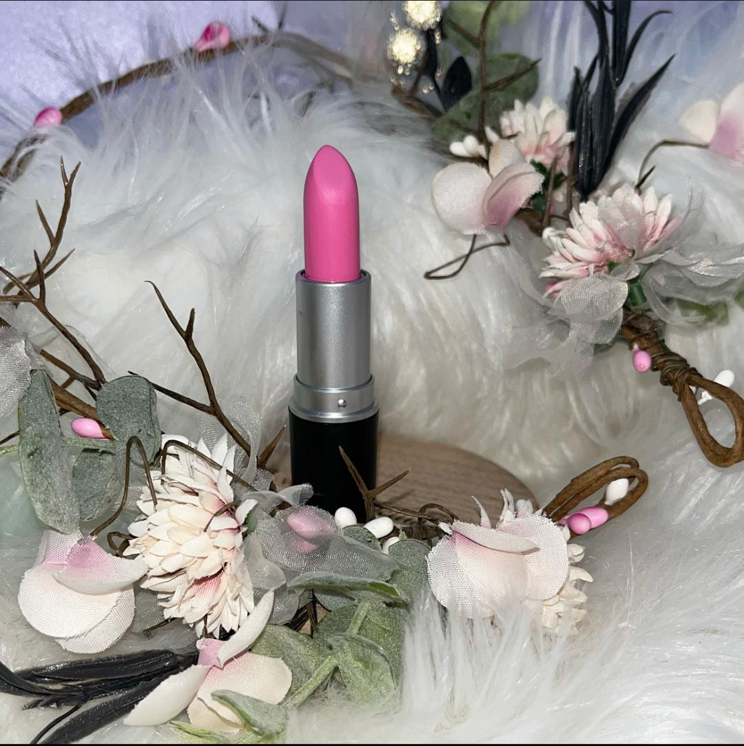 BULLET LIPSTICKS